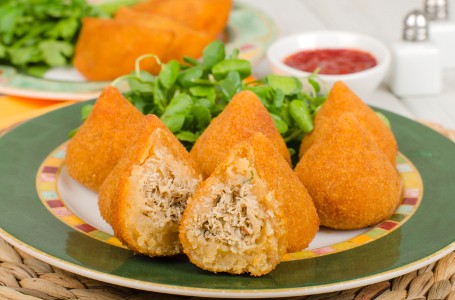 Empadinha dan Rissole, Jajanan Gurih a la Kaki Lima Brazil