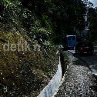 Ini 15 Proyek Besar Triliunan Rupiah yang Dibahas CT dan Armida