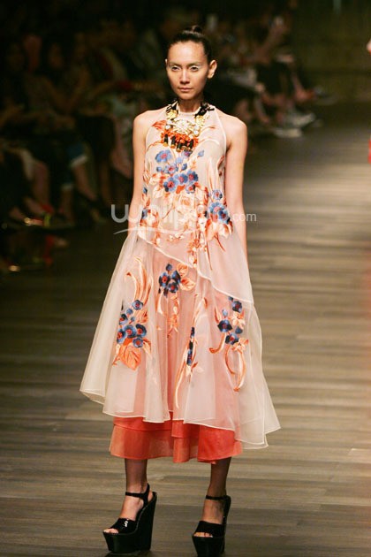 Biyan Wanaatmadja Seruni Annual Show 2014 at Grand Ballroom Hotel Mulia. Senayan. Jakarta. [Foto: Mohammad Abduh/Wolipop]