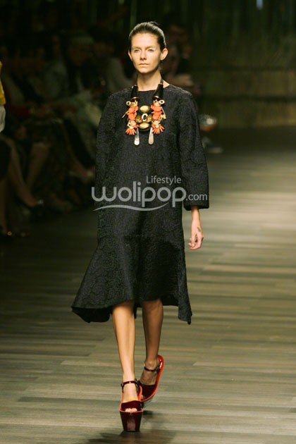 Biyan Wanaatmadja Seruni Annual Show 2014 at Grand Ballroom Hotel Mulia. Senayan. Jakarta. [Foto: Mohammad Abduh/Wolipop]