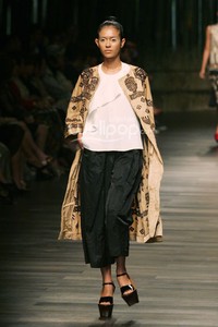 Biyan Wanaatmadja Seruni Annual Show 2014 at Grand Ballroom Hotel Mulia. Senayan. Jakarta. [Foto: Mohammad Abduh/Wolipop]