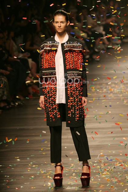 Biyan Wanaatmadja Seruni Annual Show 2014 at Grand Ballroom Hotel Mulia. Senayan. Jakarta. [Foto: Mohammad Abduh/Wolipop]