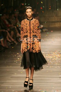 Biyan Wanaatmadja Seruni Annual Show 2014 at Grand Ballroom Hotel Mulia. Senayan. Jakarta. [Foto: Mohammad Abduh/Wolipop]