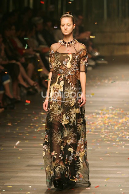 Biyan Wanaatmadja Seruni Annual Show 2014 at Grand Ballroom Hotel Mulia. Senayan. Jakarta. [Foto: Mohammad Abduh/Wolipop]