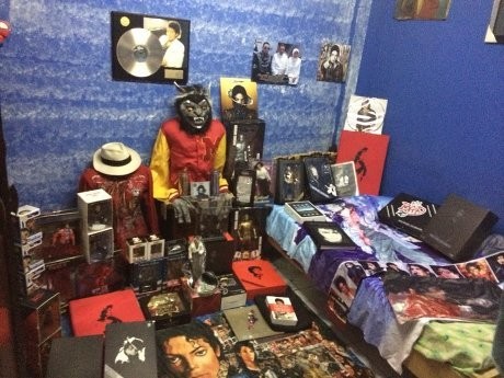 Fadly Jackson Koleksi Baju Hingga Surat Nikah Michael Jackson