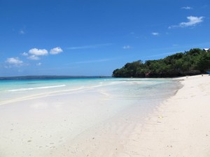 Inikah Pantai Paling Cantik di Indonesia?