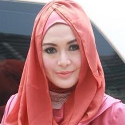 Kesedihan Eddies Adelia Sambut Ramadan