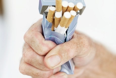 Rumitnya Menertibkan Istilah Rokok Mild