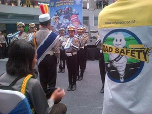 Michelin dan Polda Metro Ajari Siswa SD Aman Berkendara