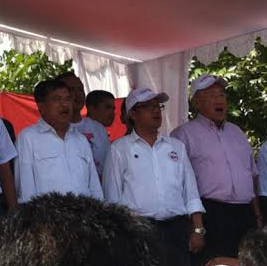 Sofjan Wanandi Hadiri Acara Buruh se-Bandung Raya Dukung Jokowi-JK