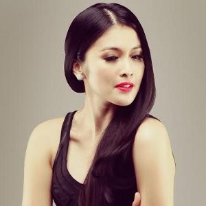 5 Fakta Tentang Sandra Dewi