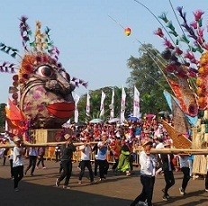 Kritik Warga DKI Terhadap Jakarnaval Tahun Ini