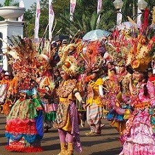 Warga Kecewa Jokowi Tak Muncul di Jakarnaval 2014