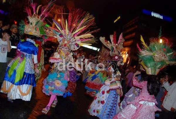 Tak Ada Kembang Api di Langit Bundaran HI saat HUT Jakarta