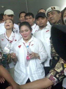 Digoda Pendukung Soal Prabowo, Titiek: Saya Nggak Pernah Musuhan