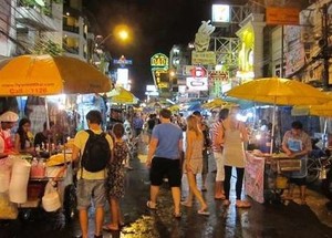 5 Tips Penting Belanja di Pasar Malam