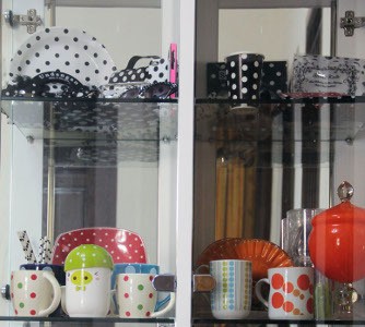 Indadari Manfaatkan Garasi Jadi Salon Jilbab