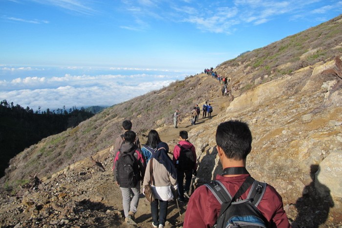Mendaki Gunung Ijen, Harus Coba Sekali Seumur Hidup