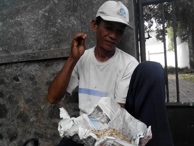 Pak Royani Sang Juara Adu Pancing yang Hidup Pas-pasan di Negeri Maritim