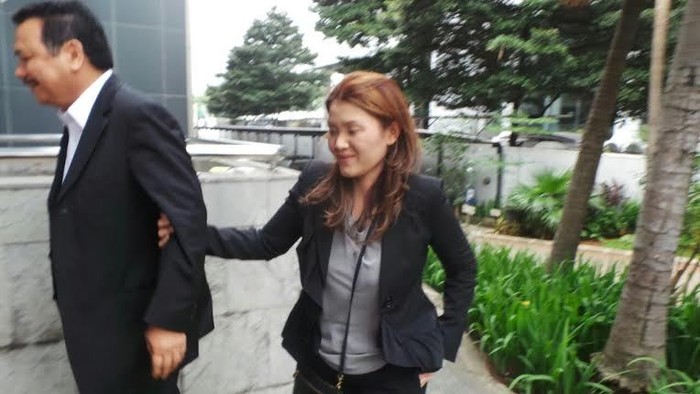 Dipanggil Sebagai Tersangka Suap ke Rudi, Artha Meris Penuhi Panggilan KPK