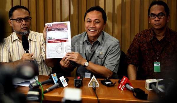 Kasus Suap Rachmat Yasin, KPK Periksa Menhut Zulkifli Hasan