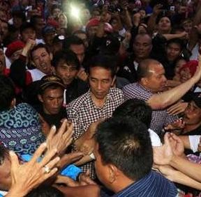 Soal Jual Indosat, Jokowi: Yang di Luar Negeri Gak Rasakan Krisisnya