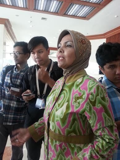 Dipanggil Ruhut Hey Arab!, Nurhayati Laporkan Poltak ke DPP PD