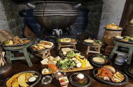 Butterbeer Ice Cream dan Gillywater, Sajian di Dunia Sihir Harry Potter Terbaru