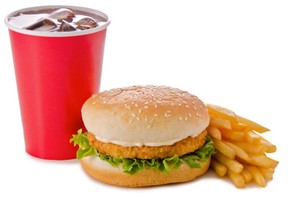 Disponsori oleh Perusahaan Junk Food, Piala Dunia Dapat Picu Tingkat Obesitas
