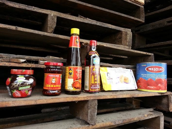 Razia Makanan di Kali Angke, BPOM Temukan Banyak Pelanggaran