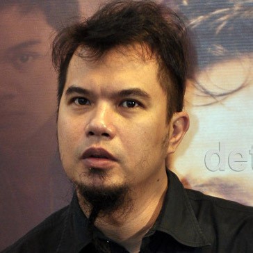 Percaya dengan Pengacara, Alasan Dhani Tak Pernah Hadiri Sidang Dul