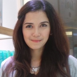 Cerita Dinda Kanya Dewi yang Ingin Keliling Dunia