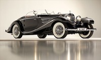 Mercedes-Benz 540K Special Roadster 1936. Terjual Rp 140 Miliar. Mobil dilelang oleh Gooding and Co pada bulan Agustus 2012 di California Amerika. Saat itu mobil merupakan mobil paling mahal. (dok. CNN)