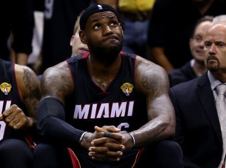 Bakal Berstatus Free Agent, LeBron James Bisa Tinggalkan Heat