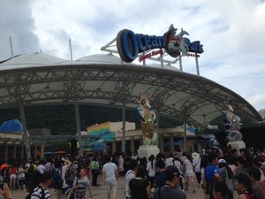 Wisata Seru nan Lengkap di Hong Kong: Ocean Park!