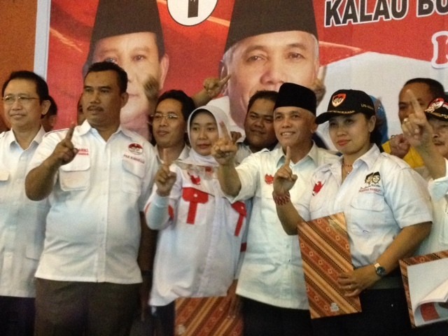 Rasakan Aura Kemenangan, Hatta Targetkan 55 Persen Suara di Kalbar