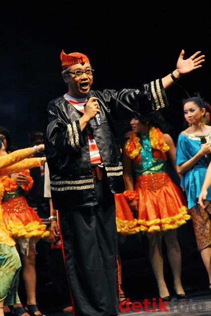 Butet Kartaredjasa: Pilih 1 Dapat Bonus 3