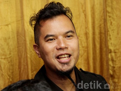 Ahmad Dhani Bicara Soal Kostum Mirip Tentara Nazi