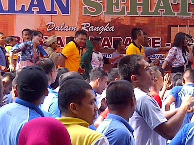 Rayakan Ultah Polri, Kapolda dan Wakapolda Metro Joget Oplosan Bareng Anak Buah