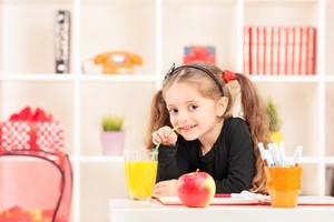 Berikan Jus Buah Segar dengan Cara Ini Agar Anak Tehindar dari Obesitas
