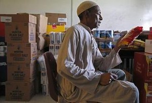 Ada Bank Makanan yang Siap Bantu Duafa di Florida Selatan Selama Ramadan