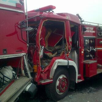 Ini Kronologi Kecelakaan 2 Mobil Damkar di Tol Ancol