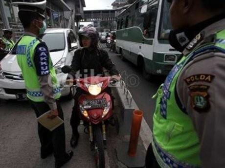 Masyarakat Masih Butuh Aturan Lalu Lintas