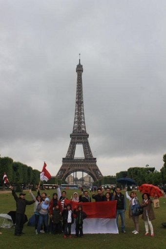 Prabowo-Hatta Dapat Dukungan dari 80-an WNI di Prancis