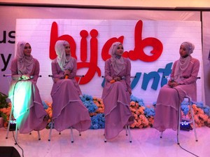 4 Hijabers Cantik dari Noura Meriahkan Hijab Hunt 2014 di Bandung