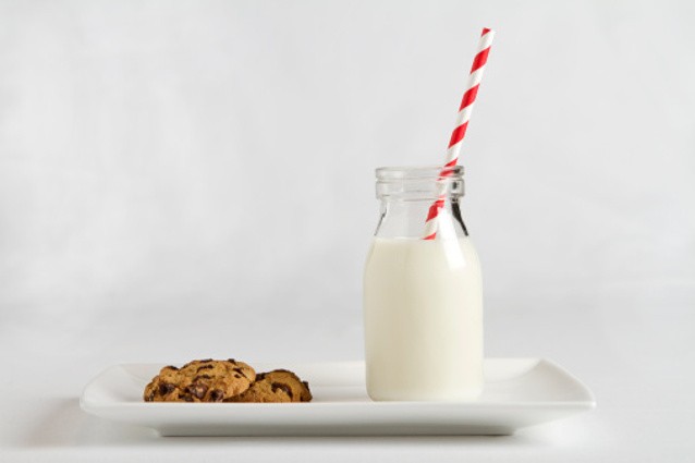 Anak Menolak Minum Susu? Siasati dengan Cara Mudah Ini
