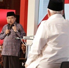 Jubir Jokowi: JK Implementatif, Hatta Terjebak Luruskan Blunder Prabowo