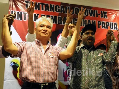 Bupati Puncak Papua Dukung Jokowi-JK