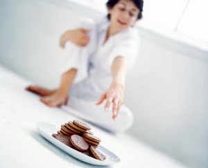 Buka Puasa Kok Malah Lemas? Ini Penyebabnya