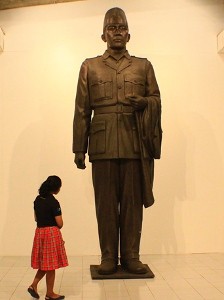 Patung Bung Karno dan Lukisan Buaya di ART|JOG|14